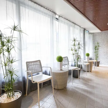 酒店 Imatran Valtionhotelli 伊马特拉