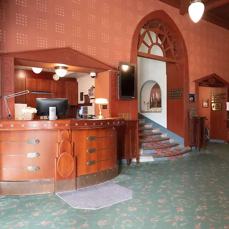 酒店 Imatran Valtionhotelli