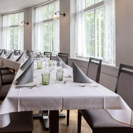 Imatran Valtionhotelli 酒店 4*