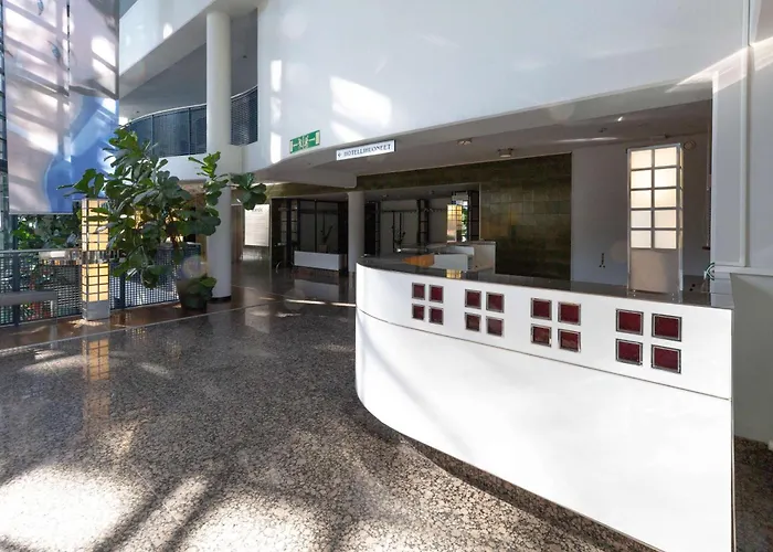 Отель Imatran Valtionhotelli 4*