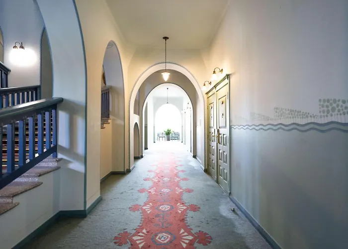 Отель Imatran Valtionhotelli