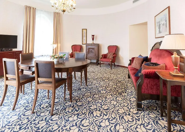 Отель Imatran Valtionhotelli Иматра