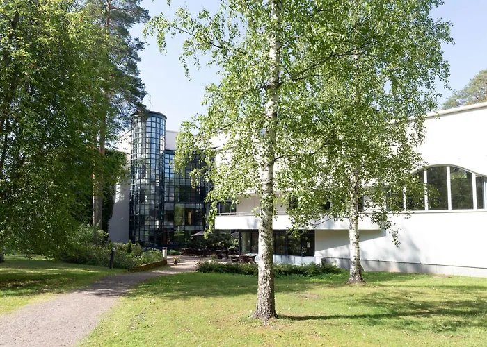 Отель Imatran Valtionhotelli 4*