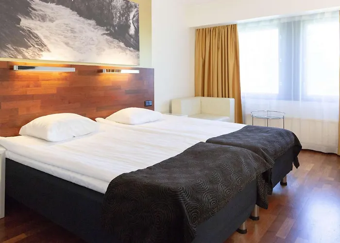 Отель Imatran Valtionhotelli